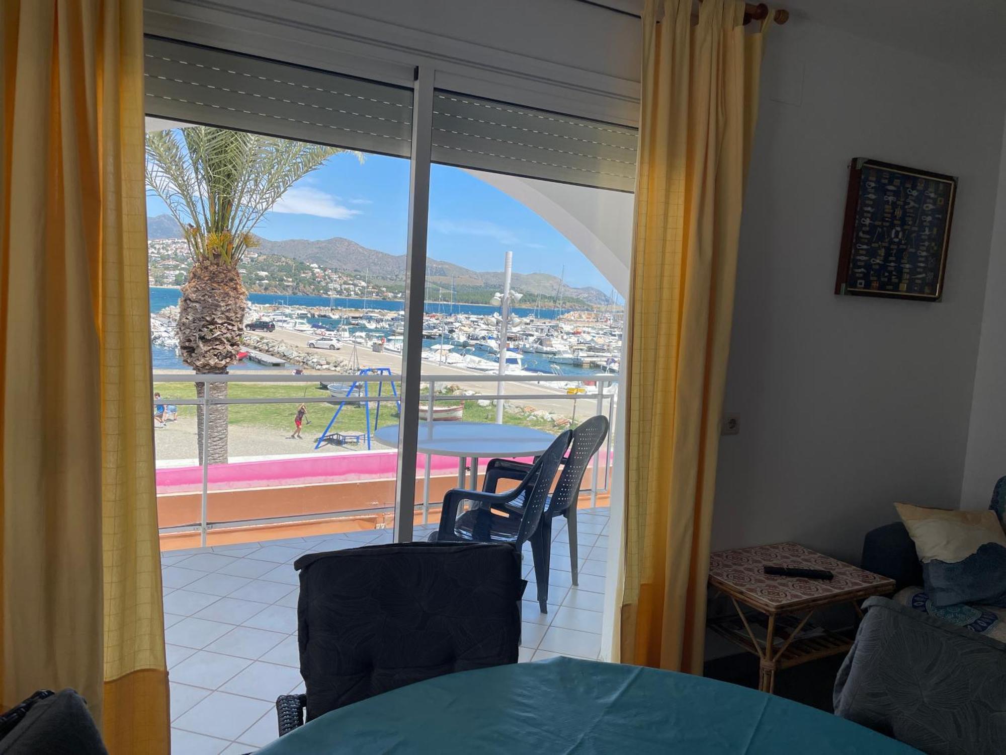 Platja Del Port Daire Llança Dış mekan fotoğraf