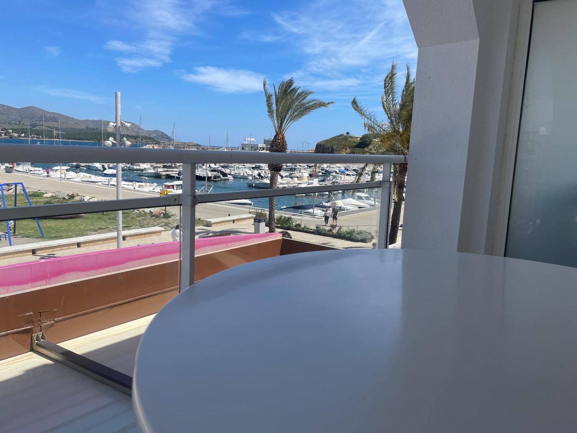 Platja Del Port Daire Llança Dış mekan fotoğraf