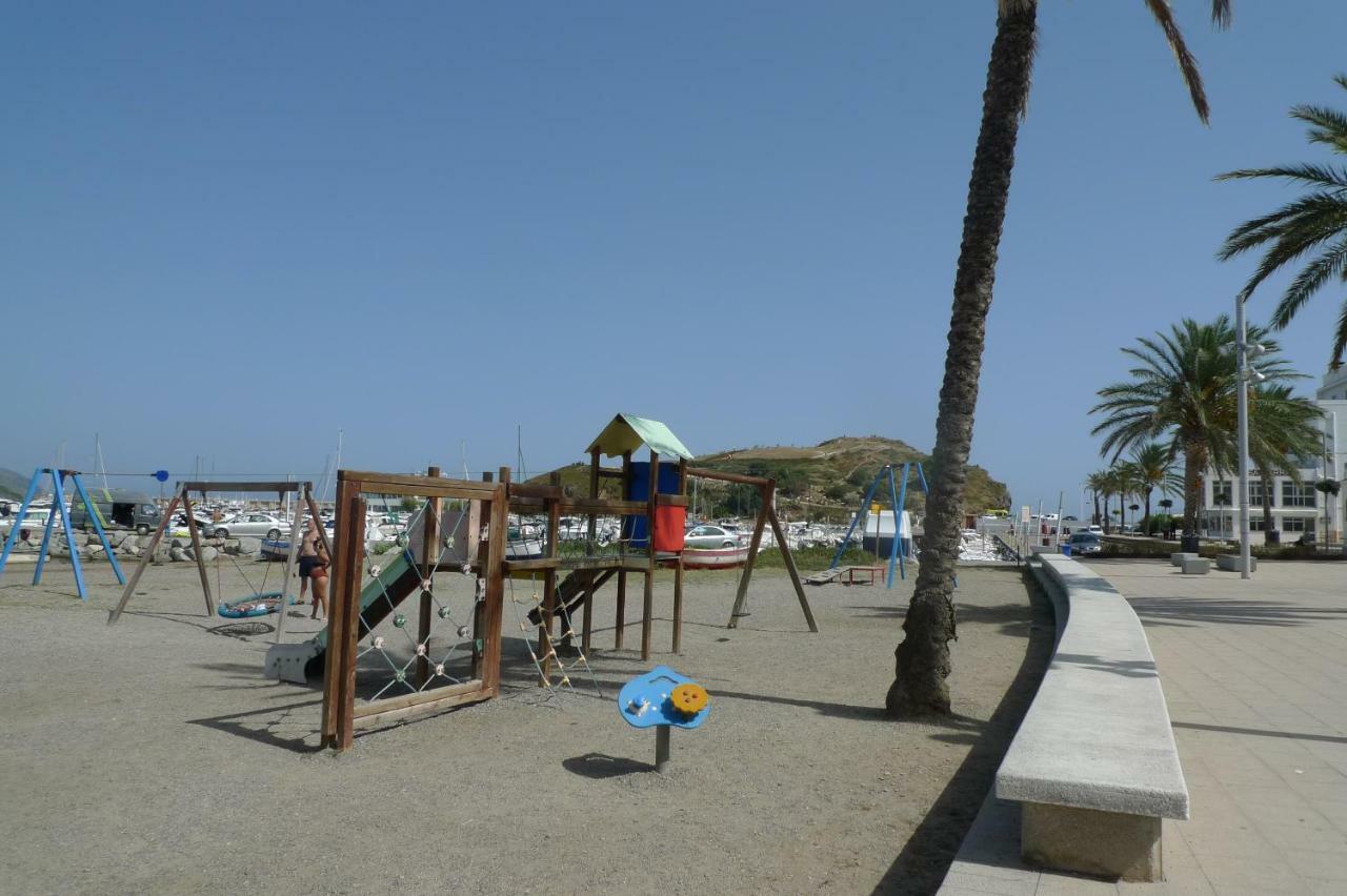Platja Del Port Daire Llança Dış mekan fotoğraf